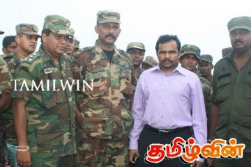 விடுதலை புலிகளின் தலைவரின் உடலை உறுதிப்படுத்த மகிந்த அனுப்பியது என்னையே..! - கருணா