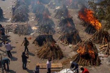 இந்தியாவில் ஒரே நாளில் 3000 பேர் கோவிட் தொற்றால் பலி - இப்படிக்கு உலகம் தொகுப்பு