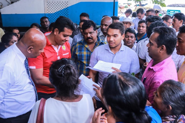 நாமல் கோரினால் மின்கட்டணத்தை செலுத்த தயார்! சனத் நிஷாந்த | Electricity Bill Issue Namal Rajapaksa