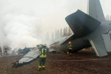 ஐந்து லட்சம் பேரை  நிர்க்கதிக்குள்ளாக்கிய கோர யுத்தம்