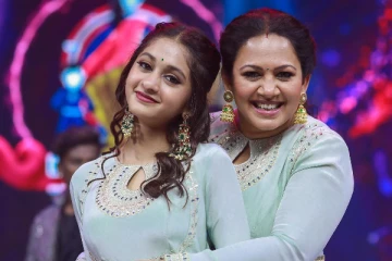 அர்ச்சனாவை மோசமாக கலாய்த்த மகள்! இதை எல்லாமா போட்டோ எடுத்து போடுவது?