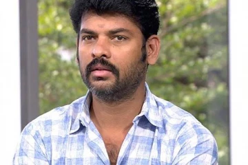 மன்னர் வகையறாவுக்காக 5 கோடி? தயாரிப்பாளரை ஏமாற்றி நடுத்தெருவுக்கு கொண்டு வந்த நடிகர்..