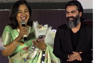 சிம்புவை பெத்தவங்களே அப்படி சொன்னாங்க.. ரகசியத்தை போட்டுடைத்த நடிகை ராதிகா..