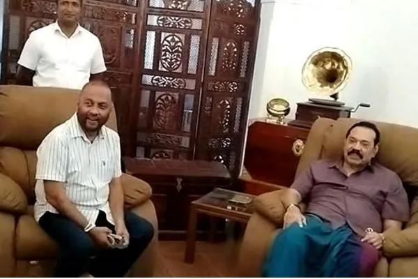 மகிந்த ராஜபக்சவை சந்தித்த முன்னாள் அமைச்சர் | Mahinda Amaraweera Visits Ex President Rajapaksa