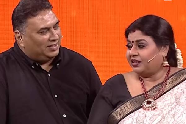 samayal express : இப்படி தான் ஆரம்பித்தது... காதல் கதையை வெளிப்படையாக சொன்ன நடிகை விசித்ரா! | Samayal Express 2 Bigg Boss Vichithra Open Talk