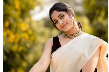 தனது முதல் படத்திலேயே பாடல் பாடிய லொஸ்லியா... உச்சக்கட்ட கொண்டாட்டத்தில் ரசிகர்கள்