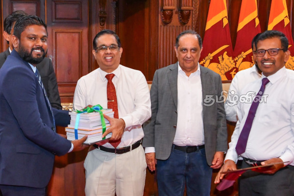 "கிளீன் ஸ்ரீலங்கா" வேலைத்திட்டம் ஆரம்பம் | Clean Sri Lanka Program Begins