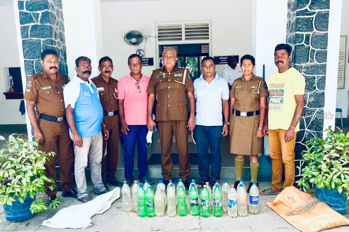 போதைப்பொருளுடன் 3 சந்தேக நபர்கள் கைது | 3 Suspects Arrested With Drugs In Sammanthurai போதைப்பொருளுடன் 3 சந்தேக நபர்கள் கைது | 3 Suspects Arrested With Drugs In Sammanthurai