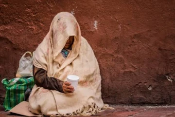 ஊர் ஊராக யாசகம் பெற்று பணத்தை இலங்கை தமிழர்களுக்கு கொடுத்த நபர்! நெகிழ்ச்சி சம்பவம்