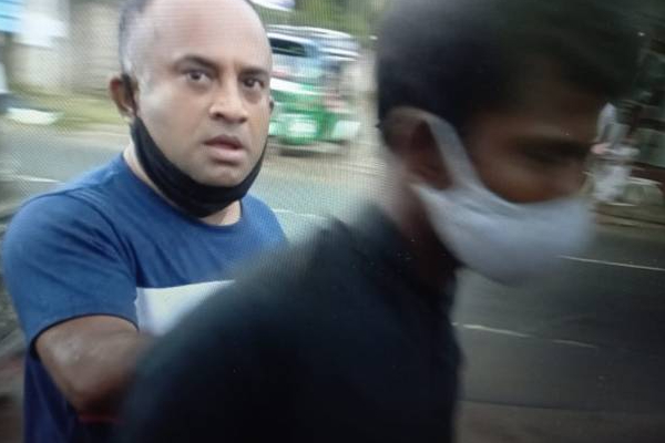 ஊடகவியலாளர் தாக்குதல்: கிழக்கு பல்கலைக் கழக ஊழியருக்கு நேர்ந்த நிலை | Batticaloa Journalist Attack Suspect Arrest Police