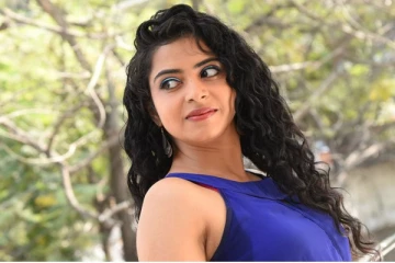 இப்போலாம் புரொடியூசர்ஸ் ஓப்பனா கேட்குறாங்க... பிரபல நடிகை வேதனை!