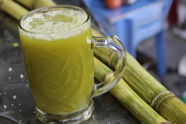 கோடை காலத்தில் புத்துணர்ச்சி அளிக்கும் கரும்பு சாறு | Refreshing Sugarcane Juice In Summer