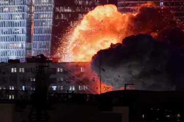 இஸ்ரேலின் Iron Dome கவசத்தை ஊடுருவிய ஈரான் ஏவுகணைகள்; பதுங்கு குழியில் மக்கள்