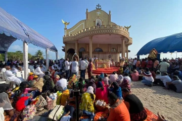 கச்சதீவு திருவிழாவில் ஊடகவியலாளர்களுக்கும் இடையூறு!