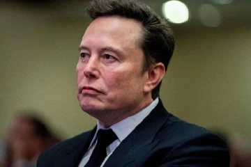 ஐரோப்பாவை பலவீனப்படுத்த திட்டமிடும் எலோன் மஸ்க்... ஜேர்மனி பகிரங்கக் குற்றச்சாட்டு