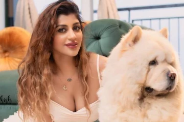 நடிகை யாஷிகா ஆனந்தை மிஞ்சிய அவரது நாய்.. புகைப்படங்கள்..