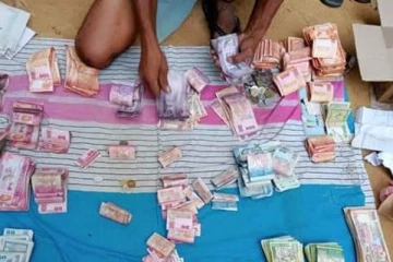 உயிரிழந்த யாசகரிடம் இருந்து பெருந்தொகை பணம் மீட்பு!