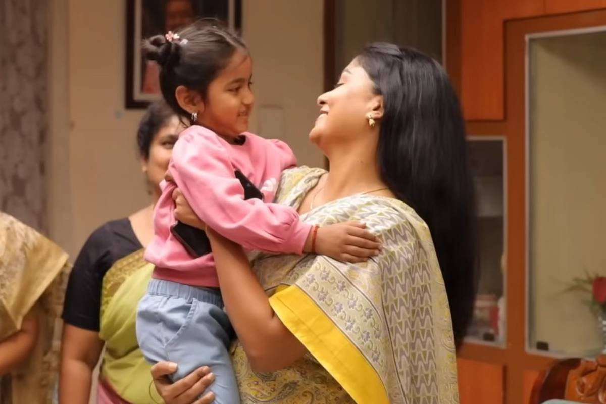 விஜய் டிவியில் 1 மணி நேரம் ஒளிபரப்பாக போகும் ஹிட் சீரியல்... எது தெரியுமா? | Hit Serial Gonna Telecast One Hour In Vijay Tv விஜய் டிவியில் 1 மணி நேரம் ஒளிபரப்பாக போகும் ஹிட் சீரியல்... எது தெரியுமா? | Hit Serial Gonna Telecast One Hour In Vijay Tv