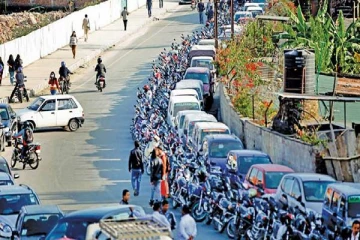 போலி இலக்க தகடுடன் எரிபொருள் நிரப்ப சென்ற நபர் கைது