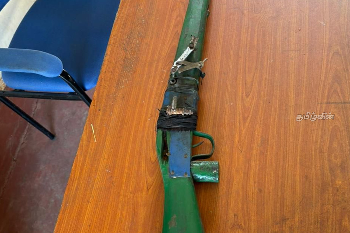 மட்டக்களப்பு கட்டுத்துவக்கு வைத்திருந்த ஒருவர் கைது! | One Arrested Allegedly Plotting Build Batticaloa