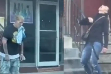 வேலையை காட்டும் ஜாம்பி! நடுரோட்டில் வினோதமாக சுற்றி திரிந்த மக்கள்! பகீர் கிளப்பும் வீடியோ