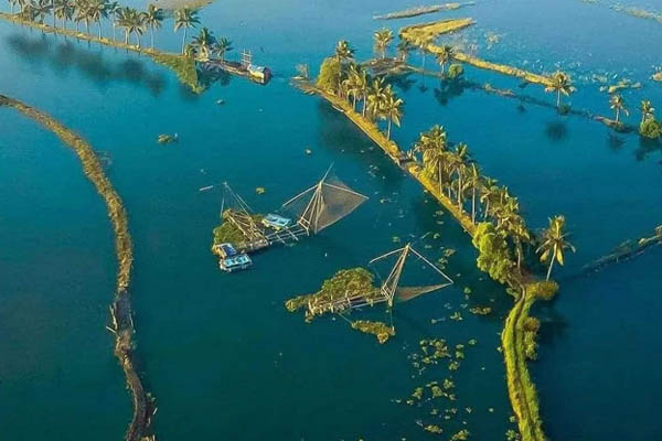 இந்தியாவில் ஒரே மிதக்கும் கிராமம் எங்கு உள்ளது? | Do You Know Floating Village Of India