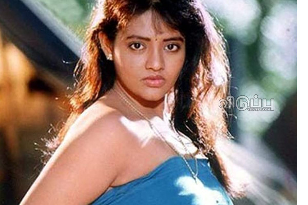 அட்ஜெஸ்மெண்ட் செய்தும் வாய்ப்பில்லை!! அந்தரங்க வாழ்க்கையை வெட்டவெளிச்சமாக்கி மார்க்கெட்டை இழந்த நடிகைகள்!! | Kollywood Glamour Heroines Fully Damaged Her Life