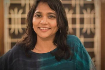 முட்டாள்களோடு நடிக்கிறோமோ!! பிரபல நடிகர்களை கடுமையாக அசிங்கப்படுத்திய நடிகை வினோதினி..