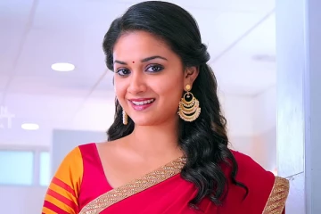 பாத்ரூமில் போட்டோ ஷீட் செய்த பிரபல நடிகை.. விமர்சகர்கள் கையில் சிக்கிய புகைப்படங்கள்