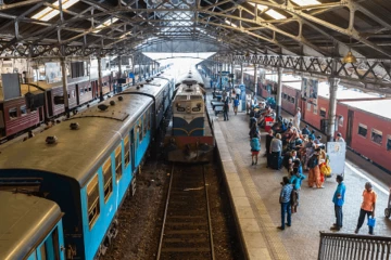 අද දවසේ දුම්රිය කාලසටහන් ගැන දුම්රිය දෙපාර්තමේන්තුවෙන් දැනුම්දීමක්