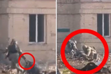 உக்ரைன் துப்பாக்கிச் சூட்டில் மடிந்த சக வீரரை இழுத்துக்கொண்டு ஓடிய ரஷ்ய வீரர்கள்!