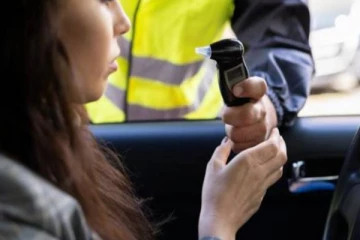 எப்போதும் குடிபோதை... வித்தியாசமான நோயால் பாதிக்கப்பட்ட பெண்!