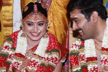 கணவர் பிரசன்னாவுடன் விவாகரத்து சர்ச்சை.. காதலித்த மூன்று நடிகர்களை கழட்டிவிட்ட சினேகா