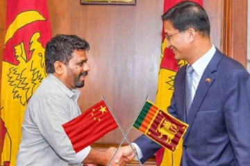 வெள்ளத்தினால் பாதிக்கப்பட்ட மக்களுக்கு நிதியுதவி வழங்கிய சீன அரசாங்கம்