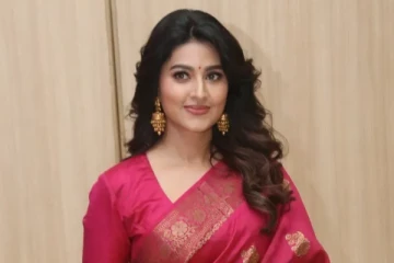 GOAT படத்தில் விஜய்க்கு ஜோடியாக நடிக்க நடிகை சினேகா வாங்கிய சம்பளம்.. எவ்வளவு தெரியுமா