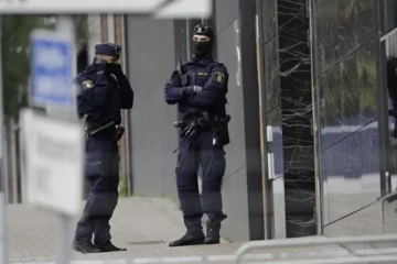 சுவீடனில் துப்பாக்கிச் சூடு நடத்திய நபர் கைது