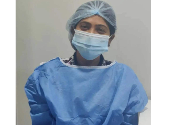 ஜூலிக்கு நடந்த அறுவை சிகிச்சை....பதறி துடித்த ரசிகர்கள்! மருத்துவமனையில் இருந்து வெளியான புகைப்படம் | Bigg Boss Julie Operation