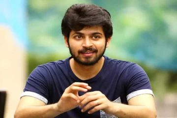 நடிகர் ஹரிஷ் கல்யாணின் தந்தையை பார்த்துள்ளீர்களா.. இந்த வயதிலும் எவ்வளவு இளமையாக இருக்கிறார் பாருங்க