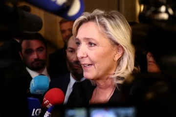 சர்ச்சைக்குரிய புலம்பெயர்தல் சட்டம்: பிரான்சில் வெற்றிகரமாக நிறைவேறியது...