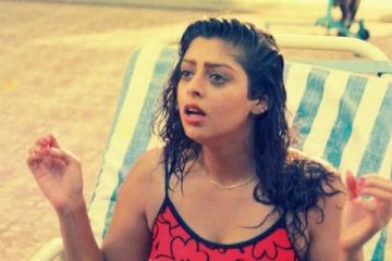 நக்மாவா இது? ஆளே அடையாளம் தெரியாத அளவுக்கு மாறி இருக்கும் போட்டோ