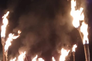 විදුලි බිලට එරෙහි වුන පන්දම..