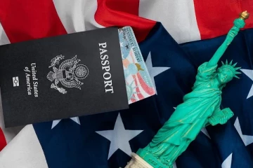 அமெரிக்கா “கிரீன் கார்டு” லாட்டரிக்கு காத்திருப்போருக்கான தகவல்!