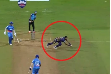 ஐபிஎல்! சிறுத்தை போல பாய்ந்து caught & bowled செய்த உமேஷ் யாதவ்... வைரலாகும் வீடியோ