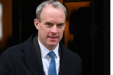 ආණ්ඩුවේ ප්‍රබලයෙක් ඉල්ලා අස්වෙයි (විදෙස්)