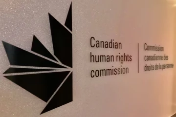 இஸ்ரேலை விமர்சித்த காரணத்தினால் பதவியிழந்த கனடிய முக்கியஸ்தர்
