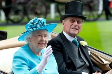 தனது மனைவியான பிரித்தானிய மகாராணிக்காக இந்த நொடிவரை காத்திருக்கும் இளவரசர் பிலிப்! உருக்கமான தகவல்