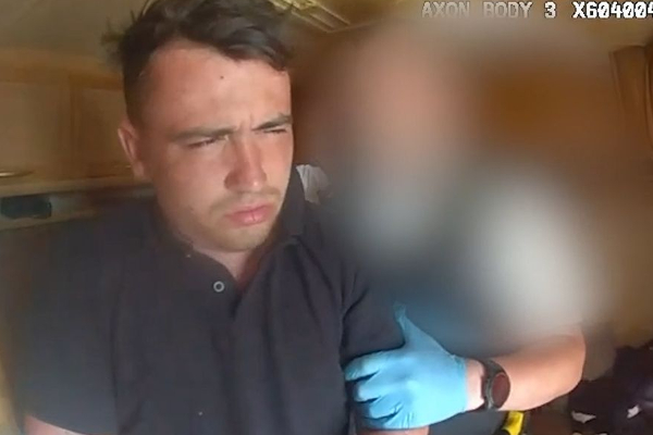 ஹைடெக் சிறை - கொலை வழக்கு கைதியுடன் சிறை பெண் ஊழியர் உல்லாசம்! | Prison Worker Arrested Kissing Zara Aleenas Killer