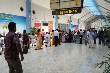 யாழ்ப்பாணத்திற்கு தங்கத்துடன் வந்த பிரான்ஸ் தமிழருக்கு நேர்ந்த கதி!