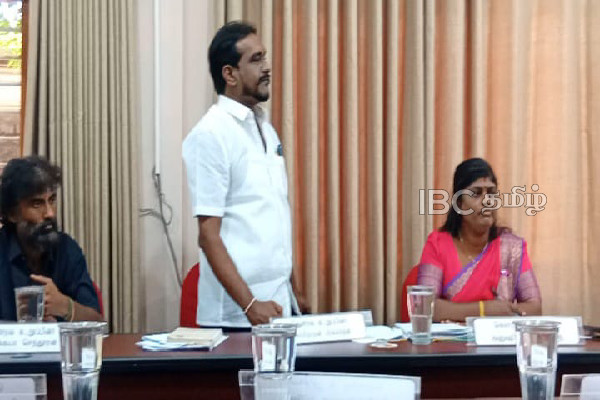 வேலணை பிரதேச சபையில் நுண் நிதி கடன் நிறுவனங்களுக்கு விதிக்கப்பட்ட தடை | Microfinance Institutions Velana Pradeshiya Sabha