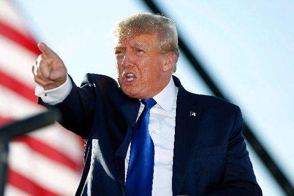 மீண்டும் பிரச்சாரங்களை ஆரம்பித்தார் டிரம்ப் | Trump Started Campaigning Again